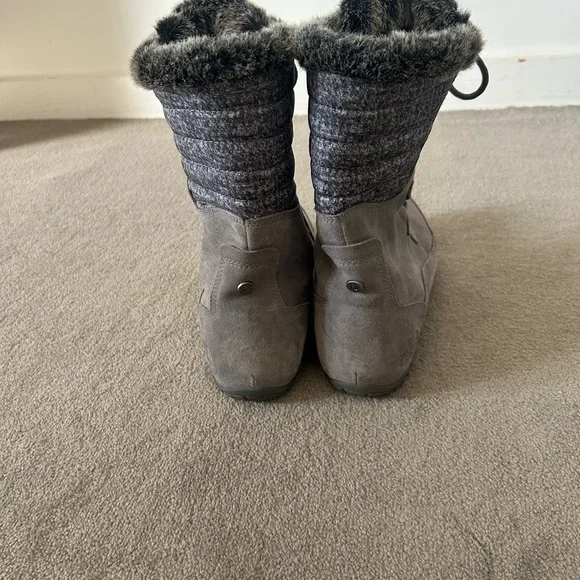 North Face Nuptse Purna ll Boot - Picture 2 of 8